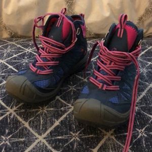 Girls Merrell boots - size 1